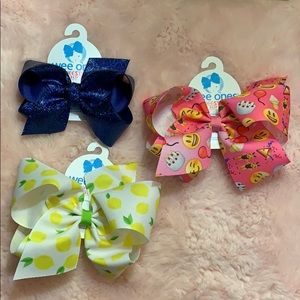 NWT Wee Ones Specialty Hair Bows